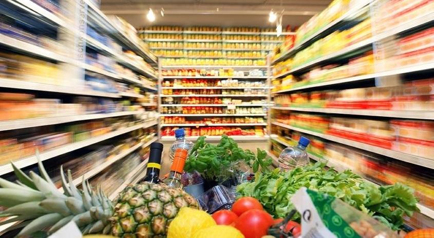 Checking out : The UK's Grocery sector growth & obstacles
